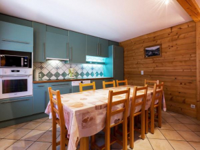Appartement 3 chambres au centre de La Clusaz, à 100m des pistes, proche cours de ski. WIFI inclus - FR-1-437-4